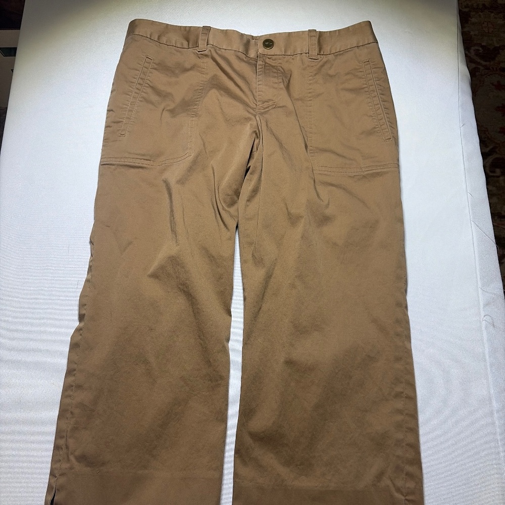 Ralph Lauren Golf, Light Brown Crop Pant with sateen finish cotton. Size 4